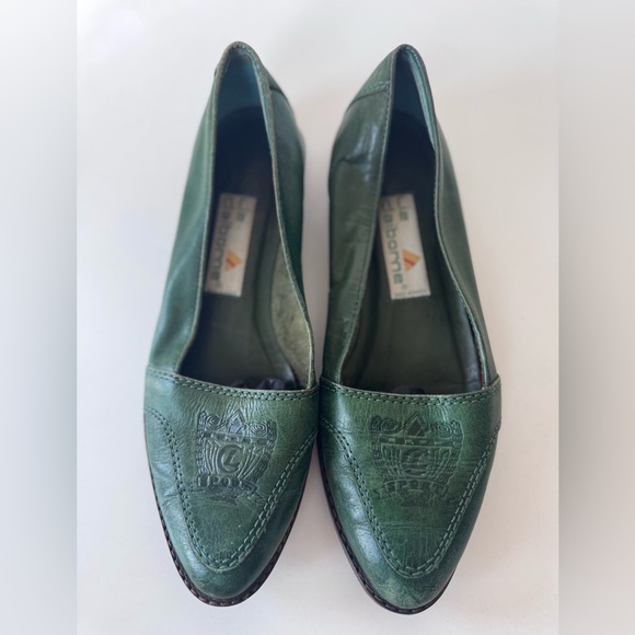 Vintage Shoes - Vintage 90s Liz Claiborne Sport Green Leather Tooled Loafer Flats Shoes Size 8 N